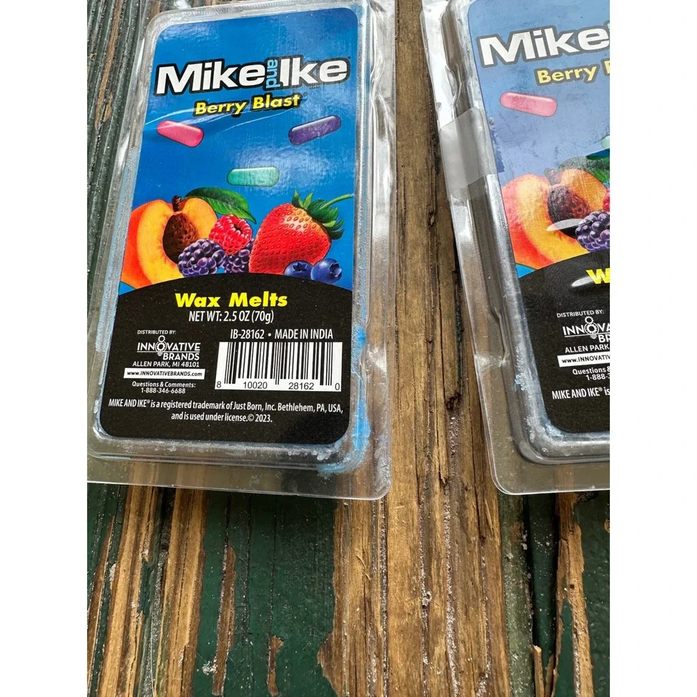 Mike and Ike Berry Blast Scented Wax Melts 2.5 oz 2-Pack Blue Candy Scent